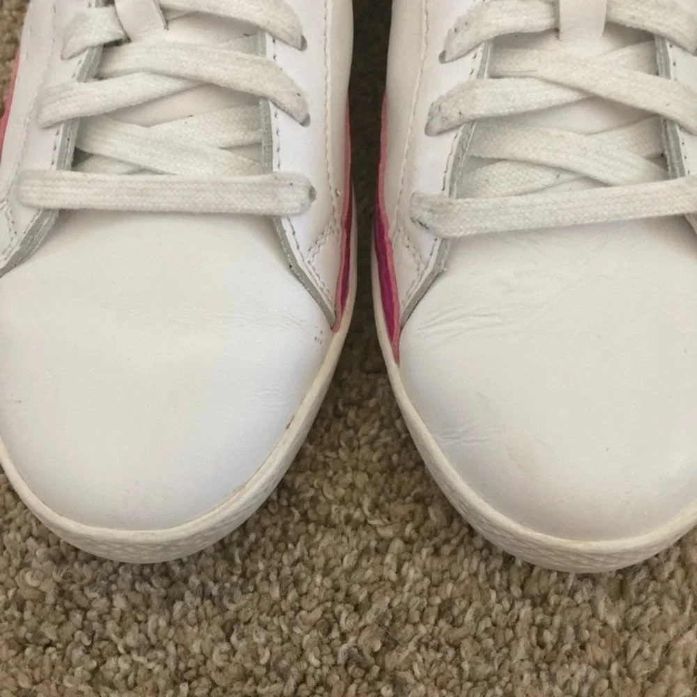 Puma Women's White and Pink Sneakers - Picture 9 of 10